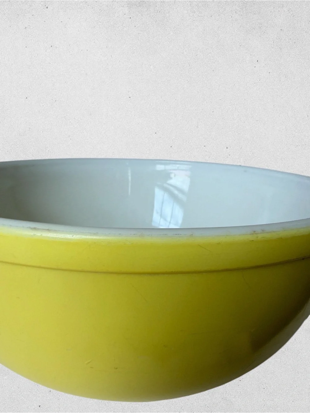 Pyrex Vintage #404 Yellow Primary Mixing Bowl 4-Quart Glossy